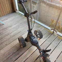 Golf Electric Trolley Motocaddy M1 DHC