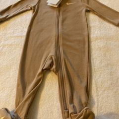 Nike baby coverall. Age 9m. Size 68-74cm, 8.4-10kg. New