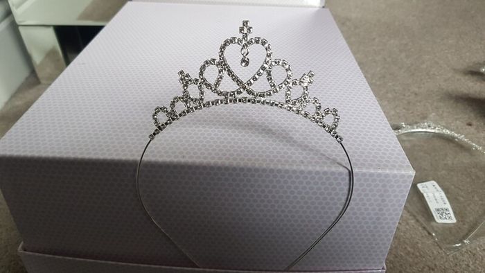 Tiara / Hairband