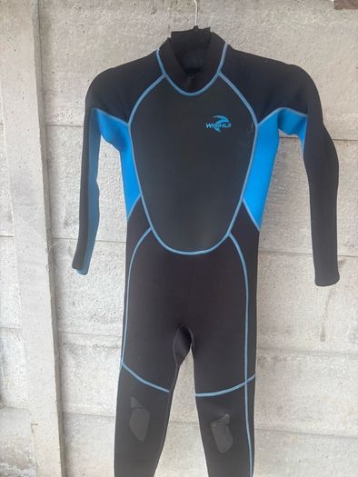 wet suit