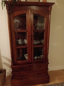Display cabinet