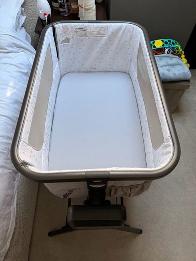 Baby Elegance Co-Glide Electric Bedside Crib