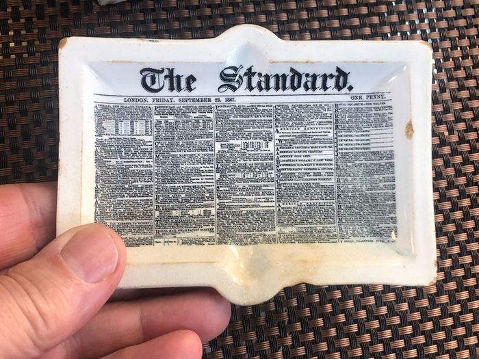 Ashtray " London Standard" Newspaper 23/09/1887