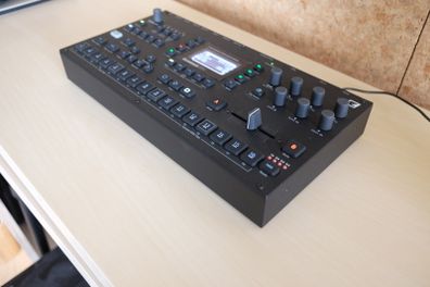 Elektron Octatrack MKII sampler