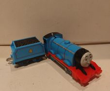 Trackmaster Thomas and Friends Gordon Motorised Train Mattel 2013