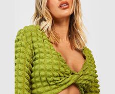 PrettyLittleThing Olive Green Popcorn Knit Crop Top