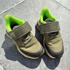 Adidas Boys Shoes 11K / EU 29