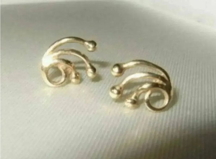 Vintage 9ct Gold Earrings