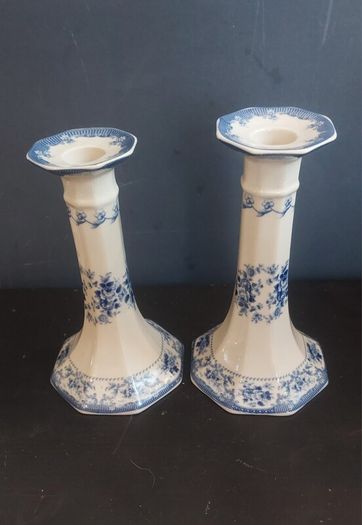 Lovely Pair of Tall Vintage Powell Craft Candlesticks in Excellent Condition, in the Very Popular but Discontinued Pattern, The Cuddra Collection, Rare Items