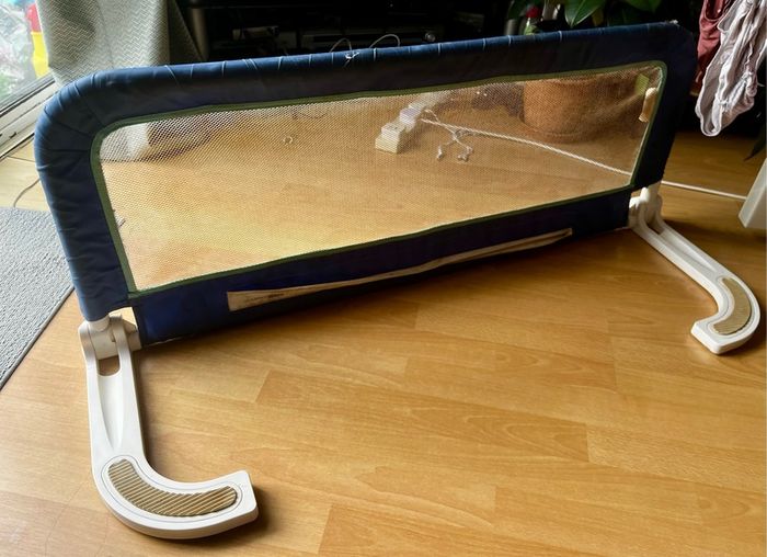 Safety 1st Portable Bed Guard