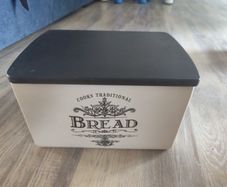 ceramic bread box