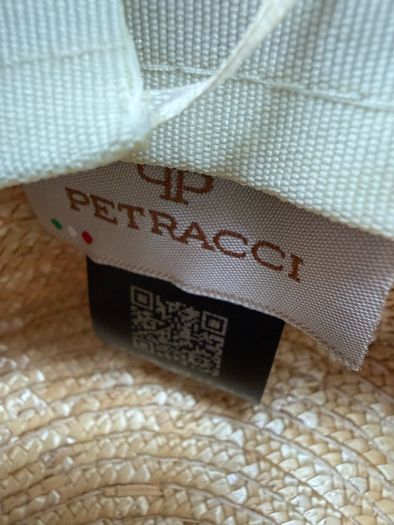 hat