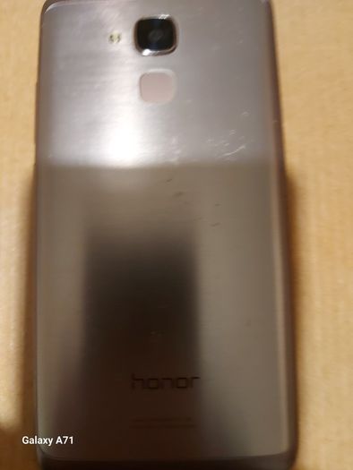 HONOR 7 Lite, Model NEM-L21, FRP Locked, Excellet cosmetic condition, for parts or repair