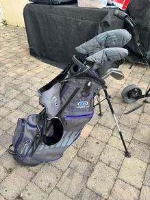 U.S Kids Golf Clubs, includes bag and caddy car