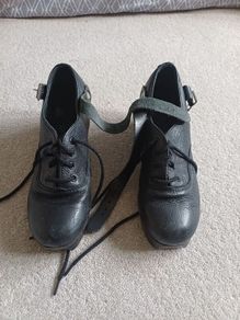 Irish dancing hard shoe size 13