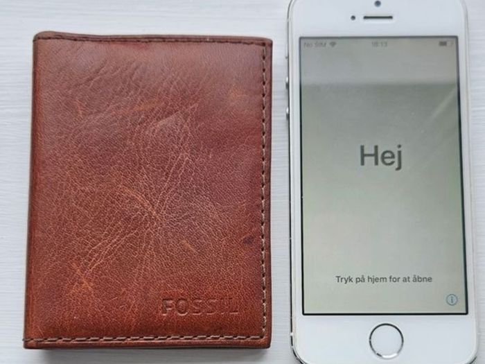 Brand New Fossil Mens Slim Wallet Cognac Brown credit card