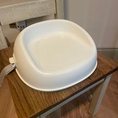 baby bjorn booster seat