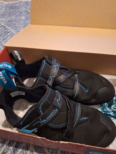 Scarpa Velocity V climbing shoes