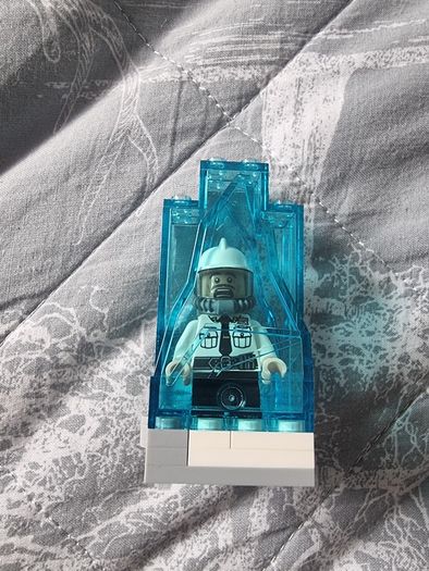 Lego Batman minifigs x 25