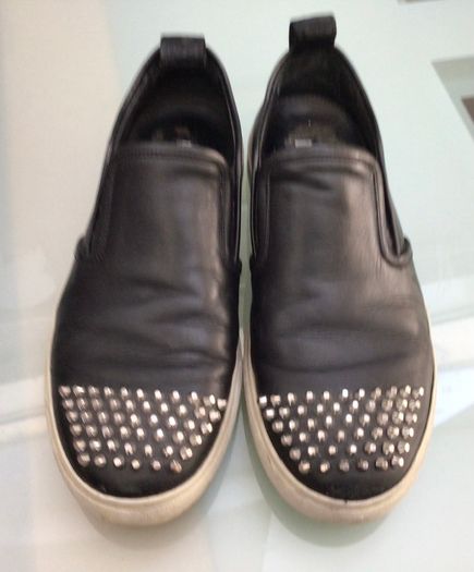 Authentic Alexander McQueen Shoes Size 41