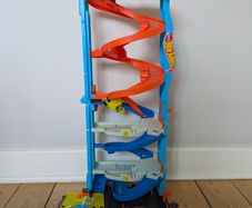 Convertible hot wheels track