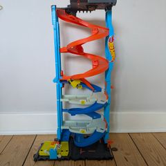 Convertible hot wheels track