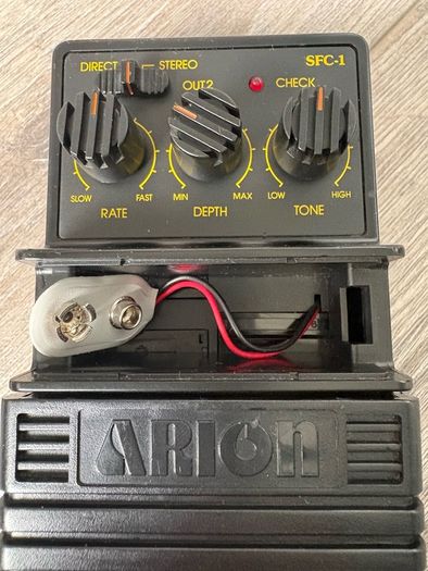 Arion SFC-1 Fat Chorus (Made in Japan) Vintage Analog Chorus Pedal with Original Manual