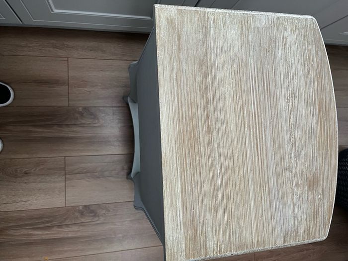 Lamp table