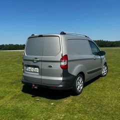 Ford Transit Courier