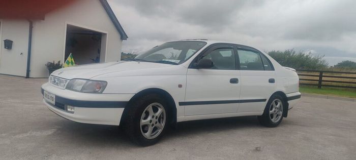 Toyota Carina