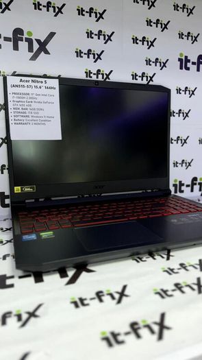 Acer Nitro 5 15.6" 16GB/1TB i7 11th Gen GTX 1650 Used