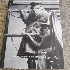 The Irish Civil War by Tim Pat Coogan and George Morrison hardback with dustcover in very good condition 280 pages a large coffee table book FREE STANDARD POSTAGE INCLUDED