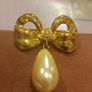 brooch Image 6