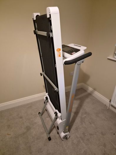 Folding Motorised Treadmill (Easystore)