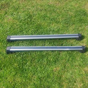 BMW roof bars