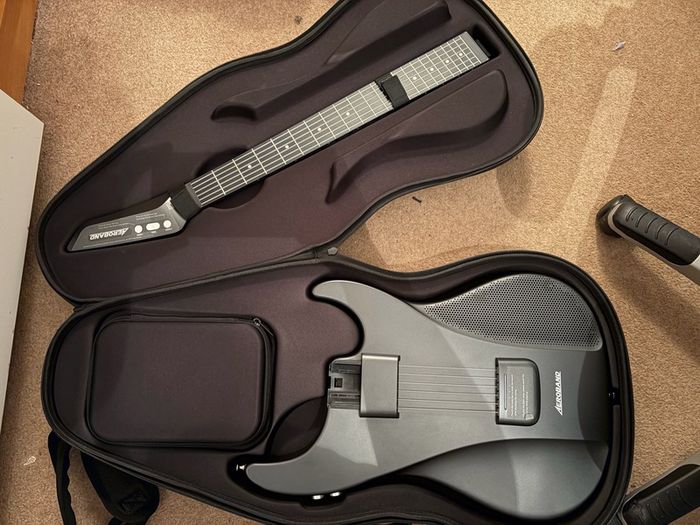 AeroBand guitar