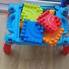 Mega Bloks building set table and bricks