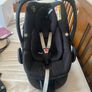 Maxi cosi car seat with newborn insert and rain cover Image 4