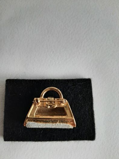 Vienna petit point brooch