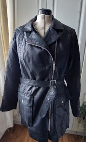 Coat size 16