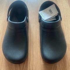 Brand new crocs ( Black ) for sale