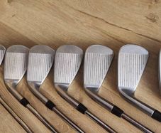 Titleist T200 irons