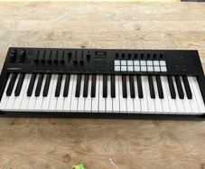 Novation Launchkey 49 MK4 USB MIDI Keyboard Controller