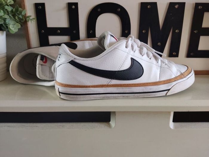 Nike Court