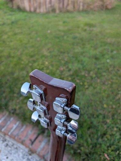 Yamaha F310 Acoustic Guitar
