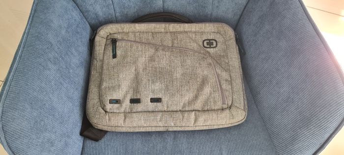 Ogio Newt 13" Slim Sleeve Messenger Bag - Static - Kindle Tablet iPAd