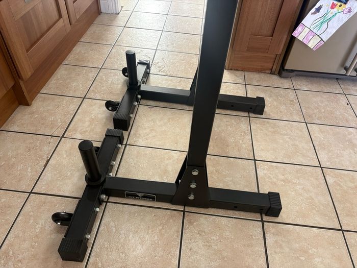 Squat Rack, Commercial Gym Spec Grade ( Rated To Hold 350kg Of Weight!!!)