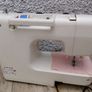 Sewing machine Image 10