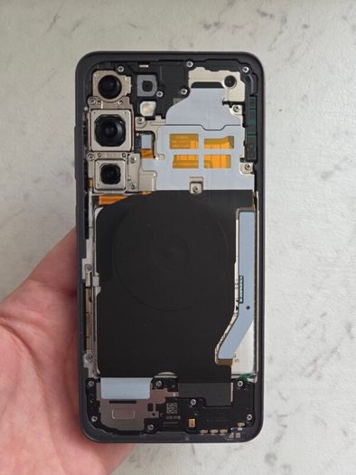 Samsung S24