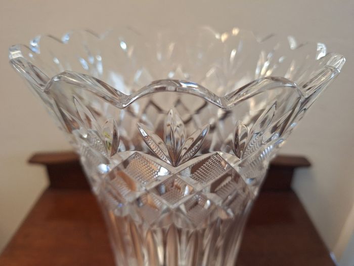 Waterford Crystal Romance of Ireland Irish Lace Vase